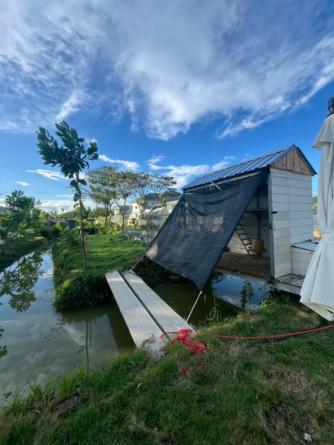 มุมกว้างของโรงเรือนฟาร์ม